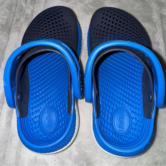 Crocs Literide 360 Clogs Unisex Kid’s Size 9 - Picture 4 of 6